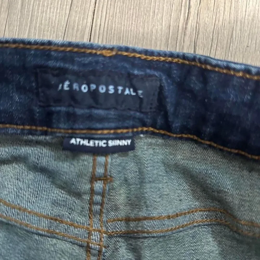 Aeropostale Men's Blue and Navy Jeans